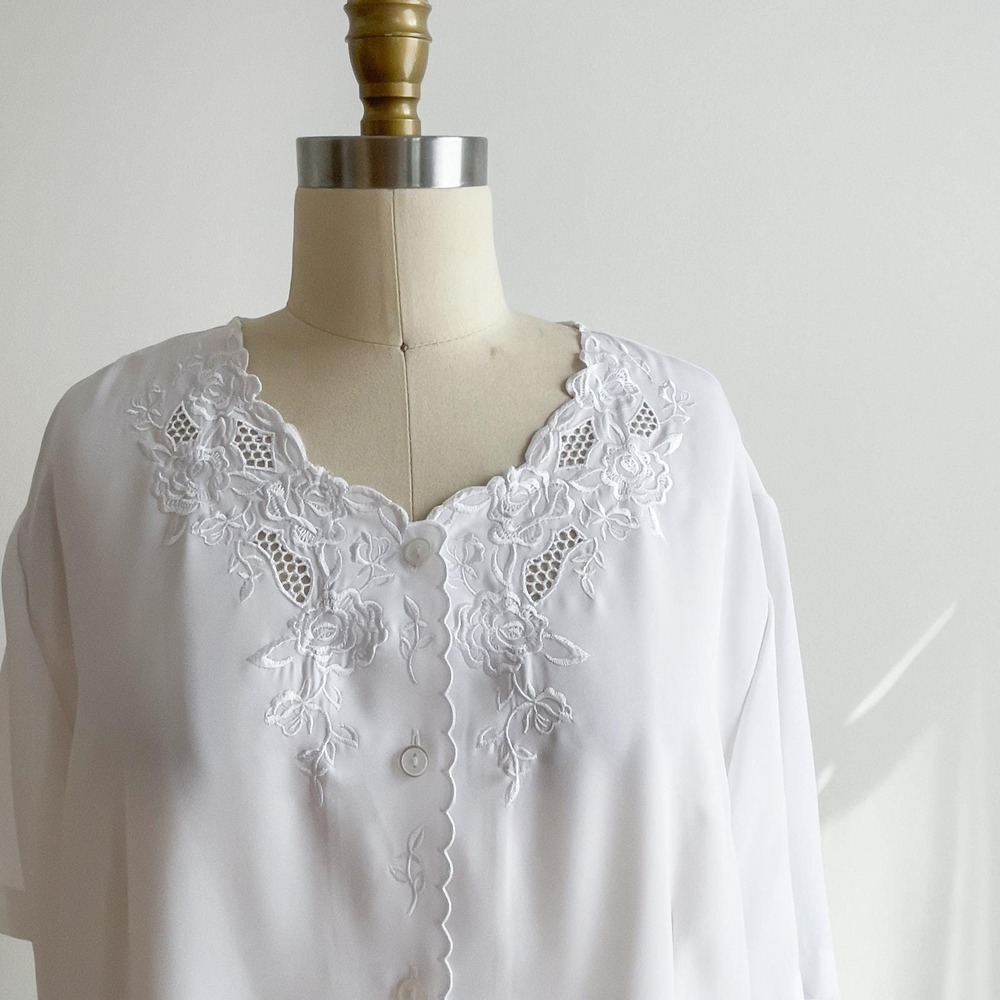 Vintage Embroidered Cottagecore Blouse 80s White L Short Sleeve Silky Shirt
